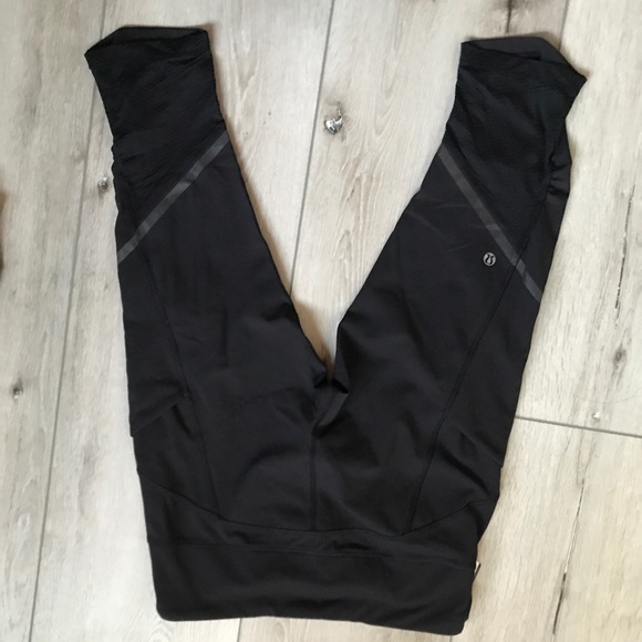 Lululemon black joggers and leggings bundle size 6 - Picture 8 of 8
